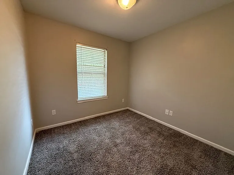 281 Sugarberry Ave — Photo 15