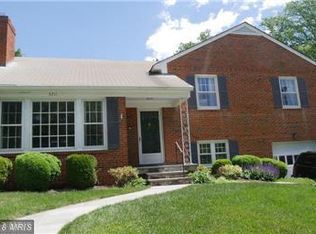 5711 Cromwell Dr, Bethesda, MD 20816