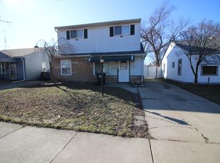 11436 Syracuse St, Taylor, MI 48180