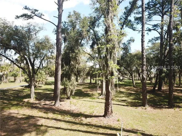 10 Shell Rake Ln, Daufuskie Island, SC 29915