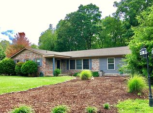 906 Cherry Dr, Lawrenceburg, TN 38464