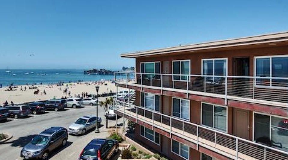 1st image of 109 Monterey Ave APT 2