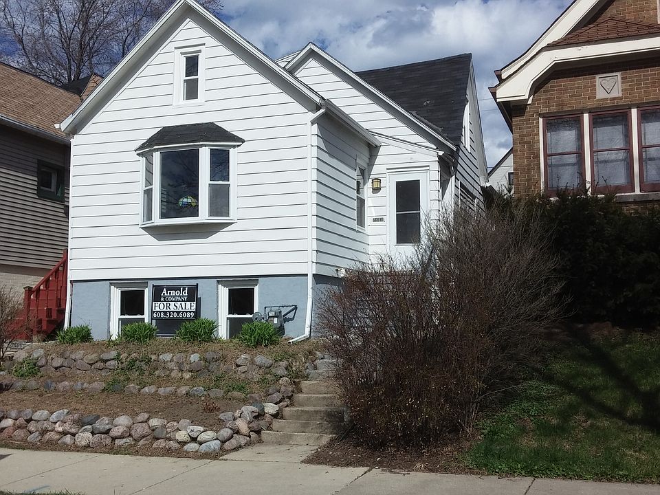 2464 N. Bartlett Avenue
