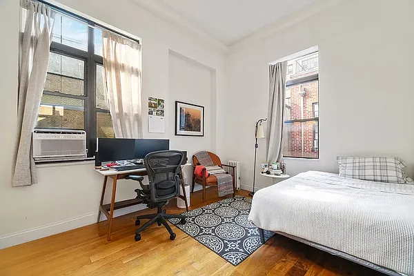 Rented by REAL New York | media 9