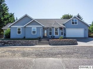 808 Oak St, Brownsville, OR 97327