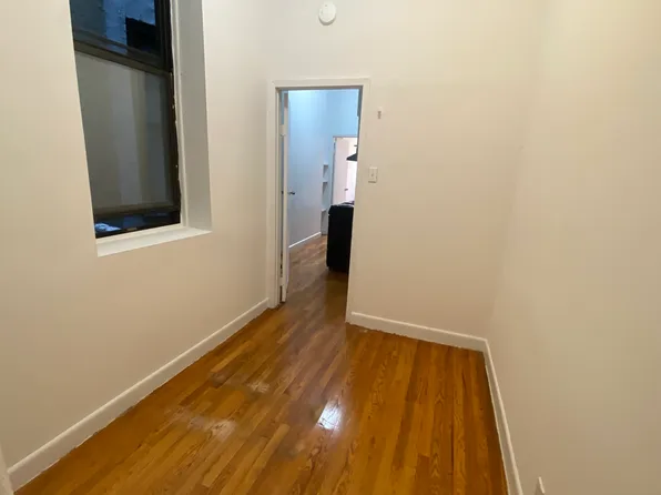 223 East 32nd Street image 12 of 14