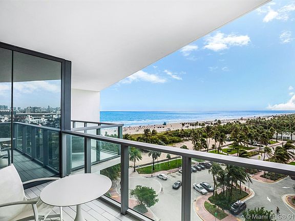 2nd image of 2201 Collins Ave #814
