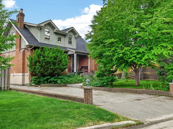 10 Highcliff Cres, Toronto, ON M1M 1A6
