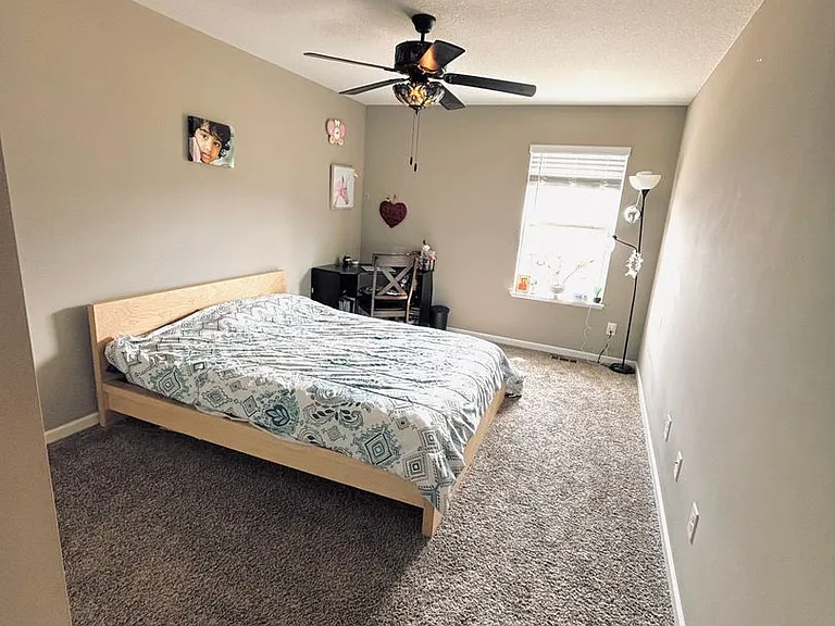 1533 Linwood Cir — Photo 30