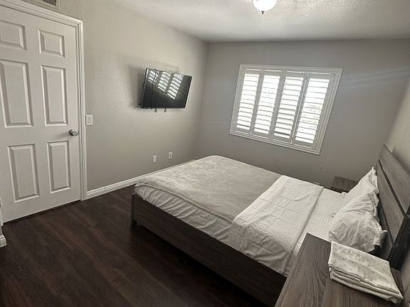 5th image of 10220 Keoki St #6