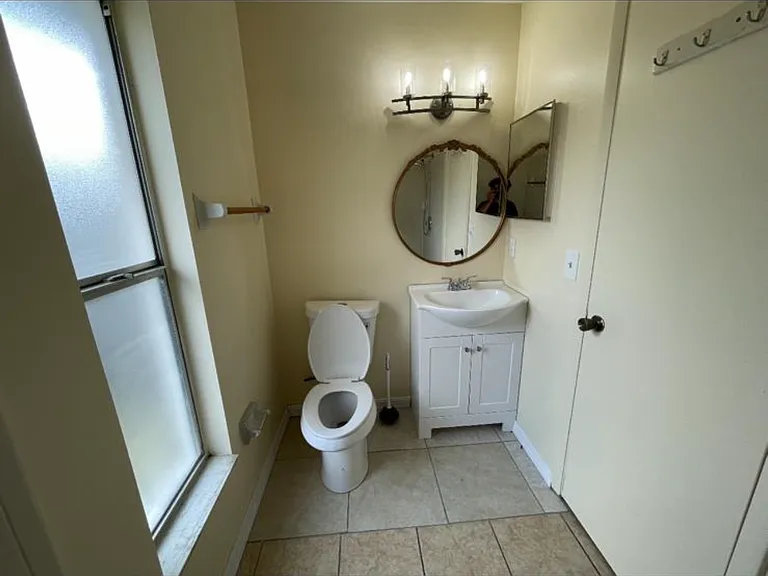 5220 Hawk Dr #5220 — Photo 2