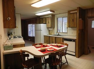 1085 Red Apple Rd, Wenatchee, WA 98801