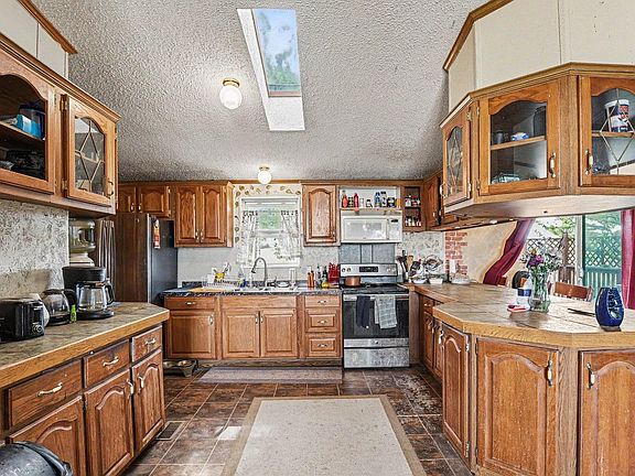 4th image of 13746 County Road 8