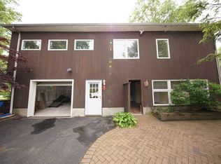 152 Rockaway Ave, Garden City, NY 11530