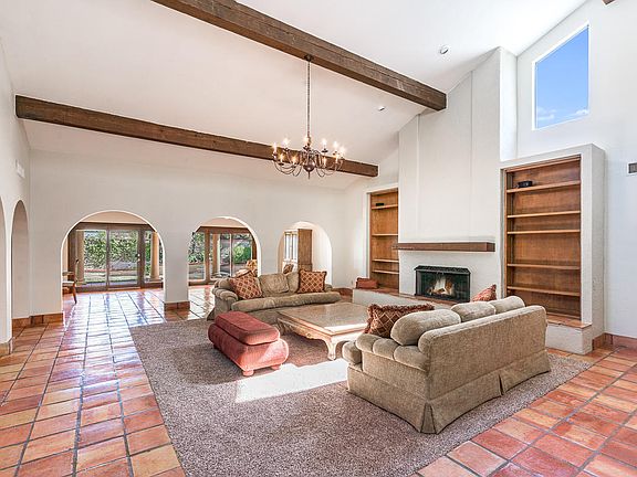 5th image of 5232 Lakeway Dr