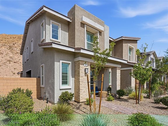 2nd image of 52 Kimberlite Dr