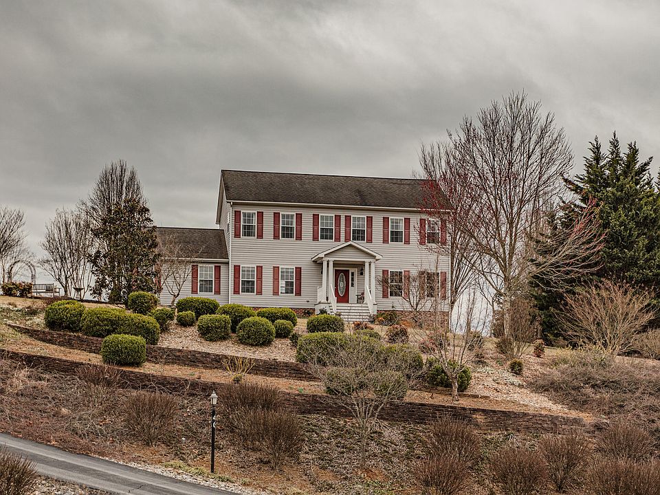 1st image of 40 Dalewood Dr