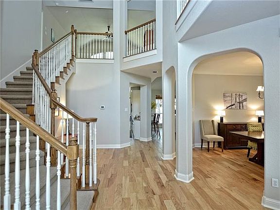2nd image of 13020 Bloomfield Hills Ln