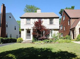 3546 Glencairn Rd, Shaker Heights, OH 44122