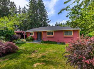 2861 5th Ave SE, Salmon Arm, BC V1E 2H1