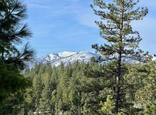 11 Augustus Way, Cascade, ID 83611