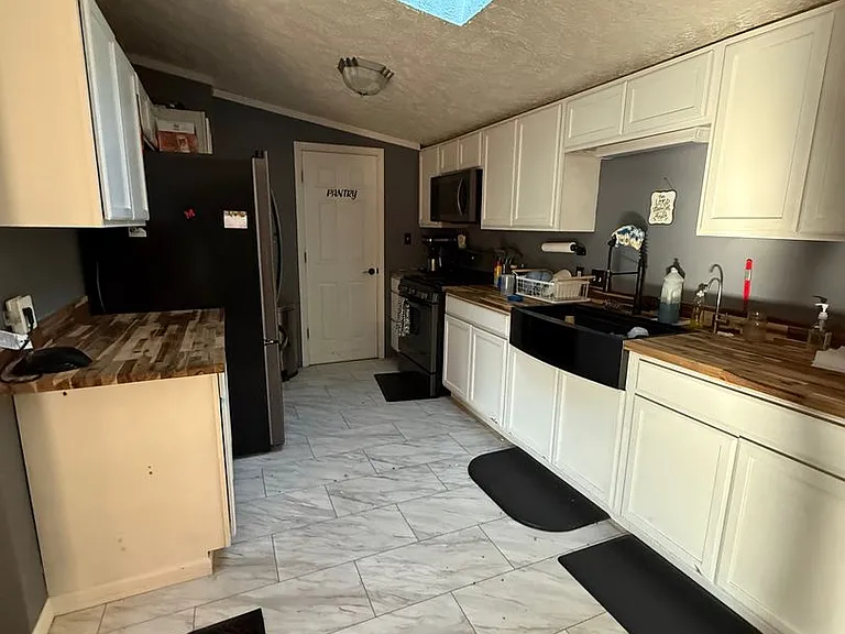 1520 Scotts Ridge Rd — Photo 8