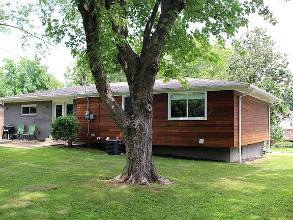 4th image of 9201 Saddlebrook Dr