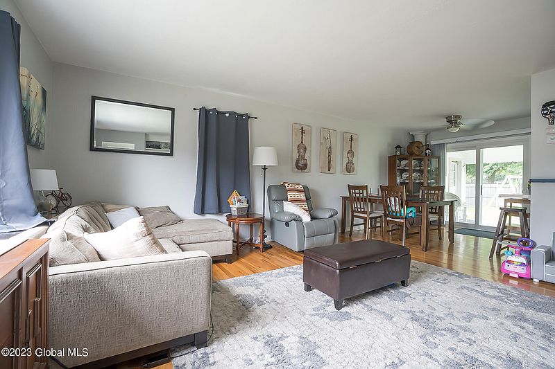 3rd image of 1344 Sumner Avenue