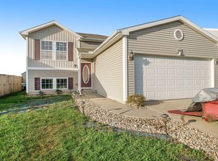 1224 Gardner Pond Ln, Vicksburg, MI 49097