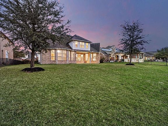 5th image of 9607 E Pedernales River Dr