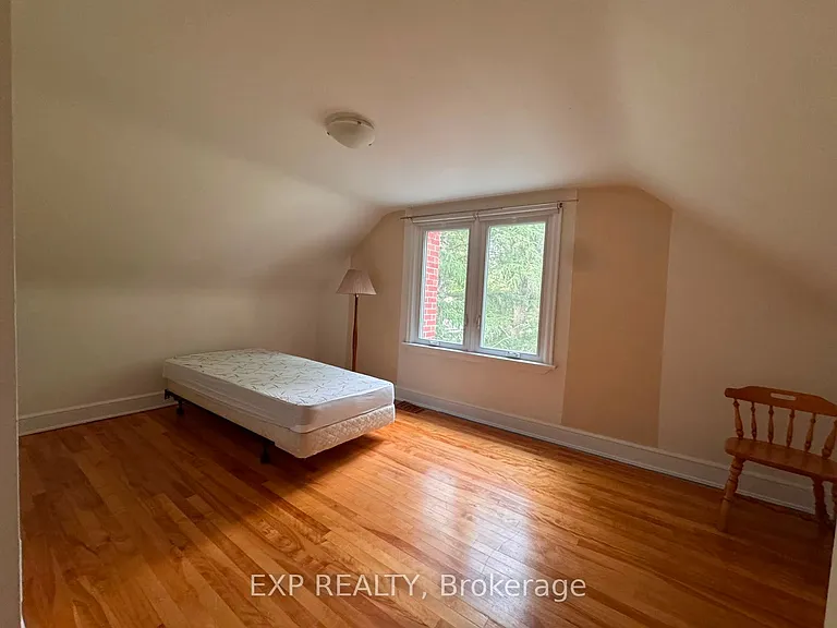 44 Clearview Ave — Photo 16