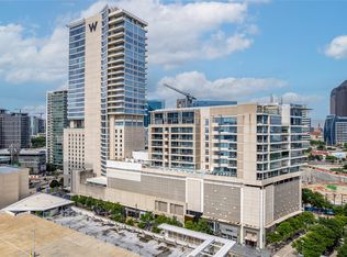 2408 Victory Park Ln APT 834, Dallas, TX 75219