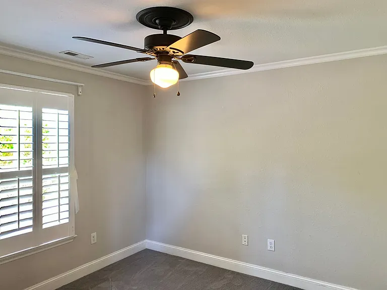 1003 Tomlinson Blvd — Photo 12