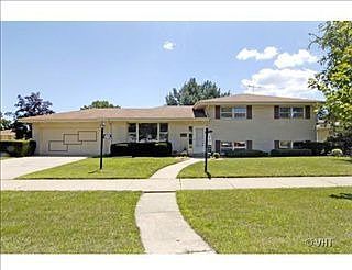 1st image of 286 Robin Ln