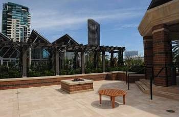 3rd image of 500 W Harbor Dr Unit 102