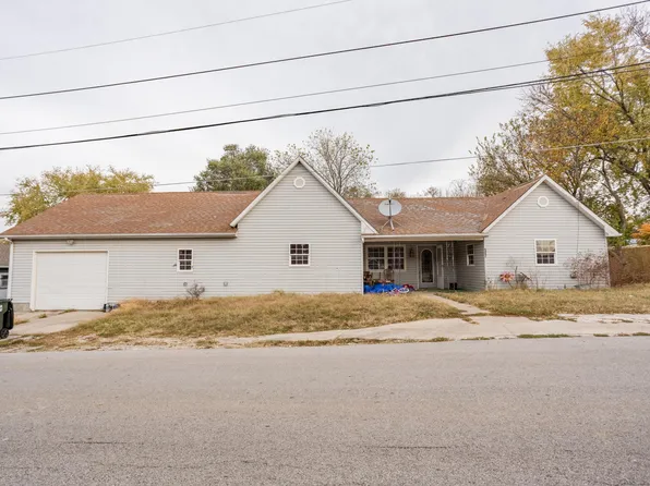 507 E Fanny Street, Humansville, MO 65674