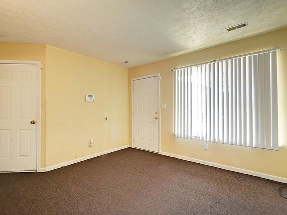 4th image of 6421 Cottagemeadow Dr