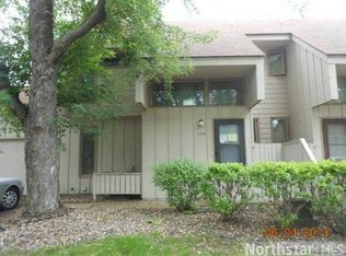 1716 Flamingo Dr, Eagan, MN 55122