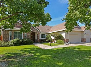 11045 Sunrise Ridge Cir, Auburn, CA 95603
