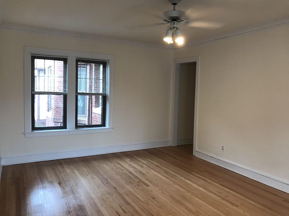 1st image of 4307 N Keeler Ave #2