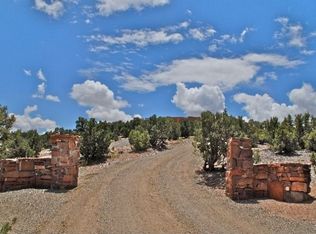 67 Camino Montuoso, Santa Fe, NM 87506