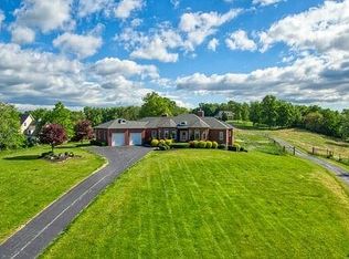 100 Phillipsburg Rd, Goshen, NY 10924