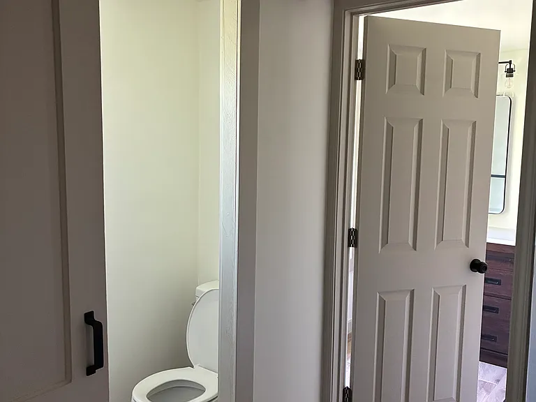122 S Main St — Photo 11