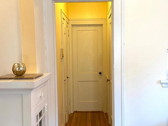 4th image of 3536 Emerson Ave S #202