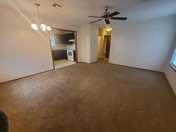 3rd image of 1201 NW Columbia Ave APT A