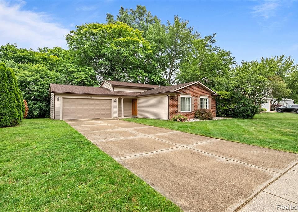 3730 Root Dr, Troy, MI 48083 Zillow