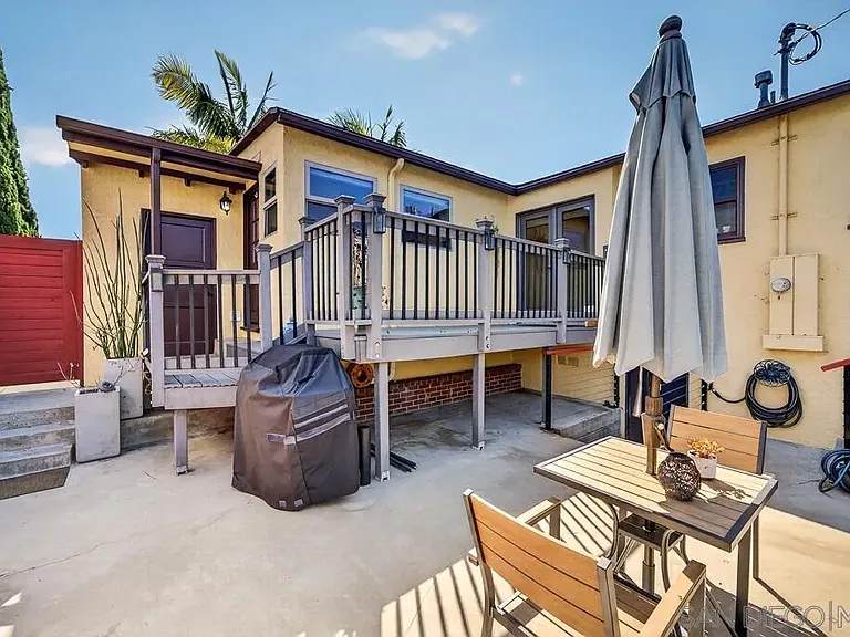 5438 Gilbert Dr #C — Photo 25