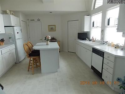 2nd image of 101 S Bayshore Dr
