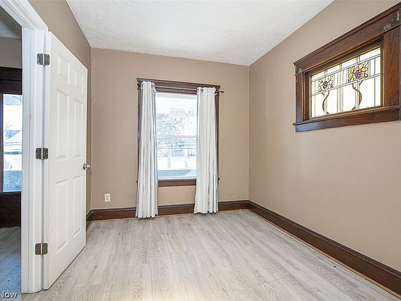 5th image of 3976 E 71st St
