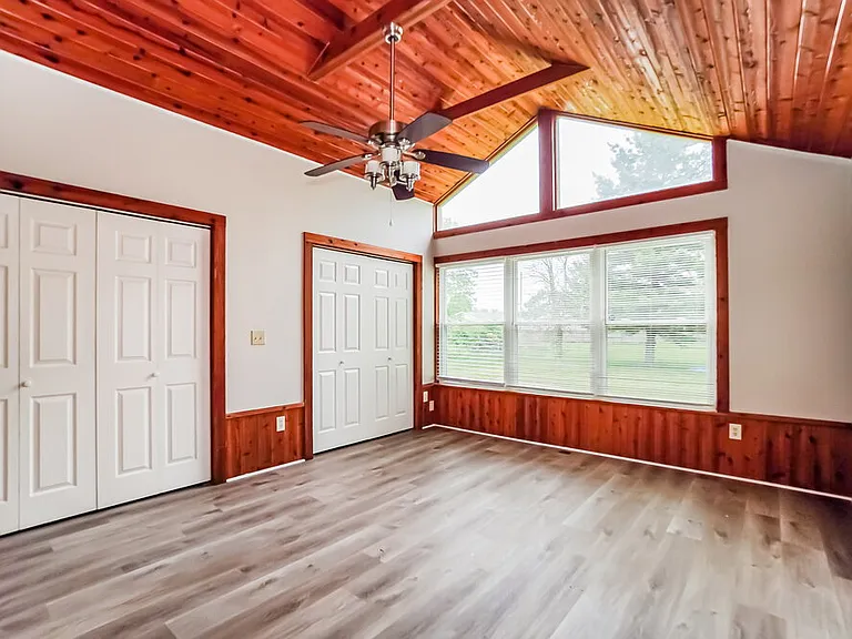 2524 Bridlewood Ct — Photo 8